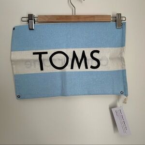 NWT Tom’s Shoe Bag/Flag